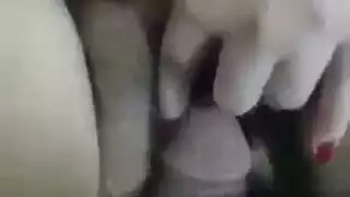 سائق مستأجر يضرب مؤخرة الفتاة السعودية الكبيرة على انفراد