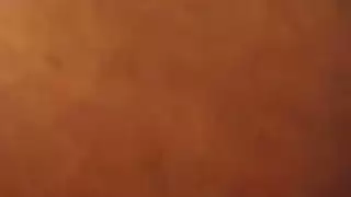 ضرب قاس للحلق والفرج لفتاة مكتب مرهقة