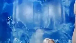 إباحية بجانب الموقد: ثنائي عاطفي يستمتع بشغف عنيف