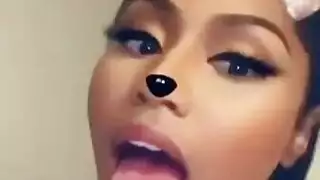 إيلاج مزدوج: قضيب اللاتيني وقضيب أبي الغليظ