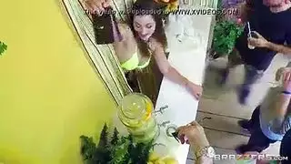 داني دانيلز سحاق حواف